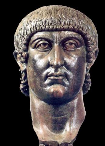 Statua colossale bronzea di Costantino: testa