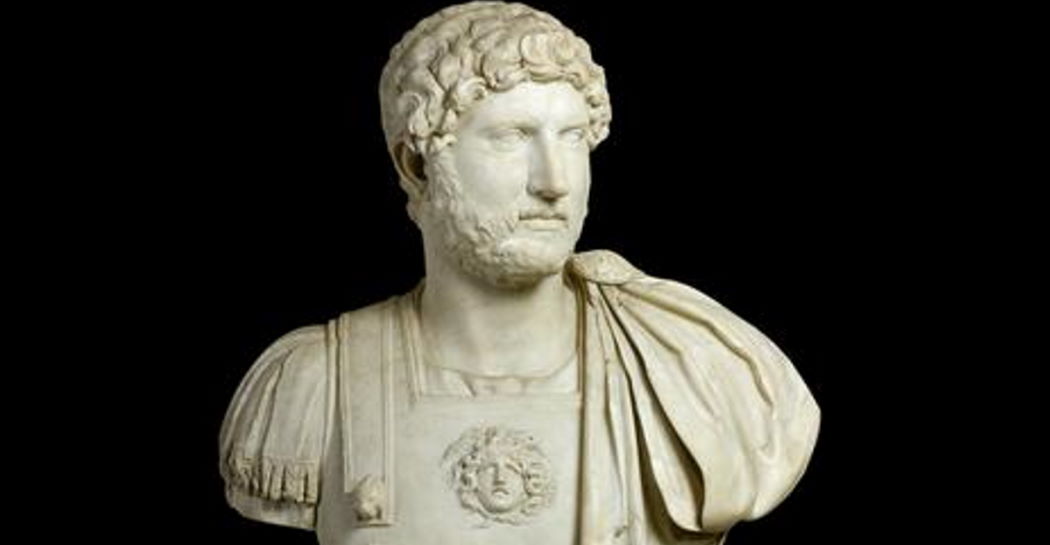 Busto di Adriano, 117 d.C., Palazzo Nuovo, Sala degli Imperatori Busto di Adriano, 117 d.C., Palazzo Nuovo, Sala degli Imperatori