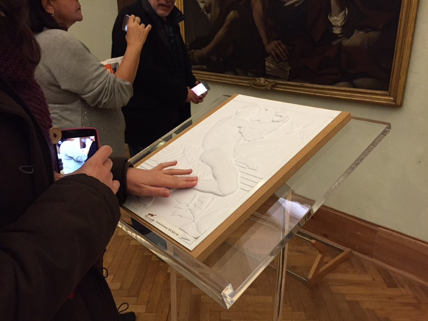 Pannello tattile in termoform “S. Giovanni Battista” di Caravaggio, Pinacoteca Capitolina, realizzato dall’Associazione Museum onlus