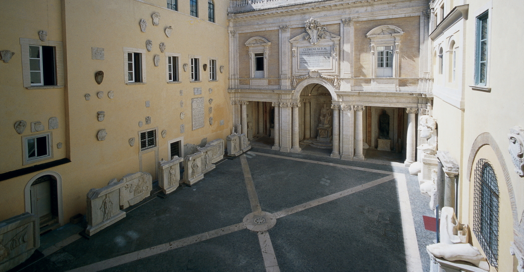 Veduta del Cortile di Palazzo dei Conservatori