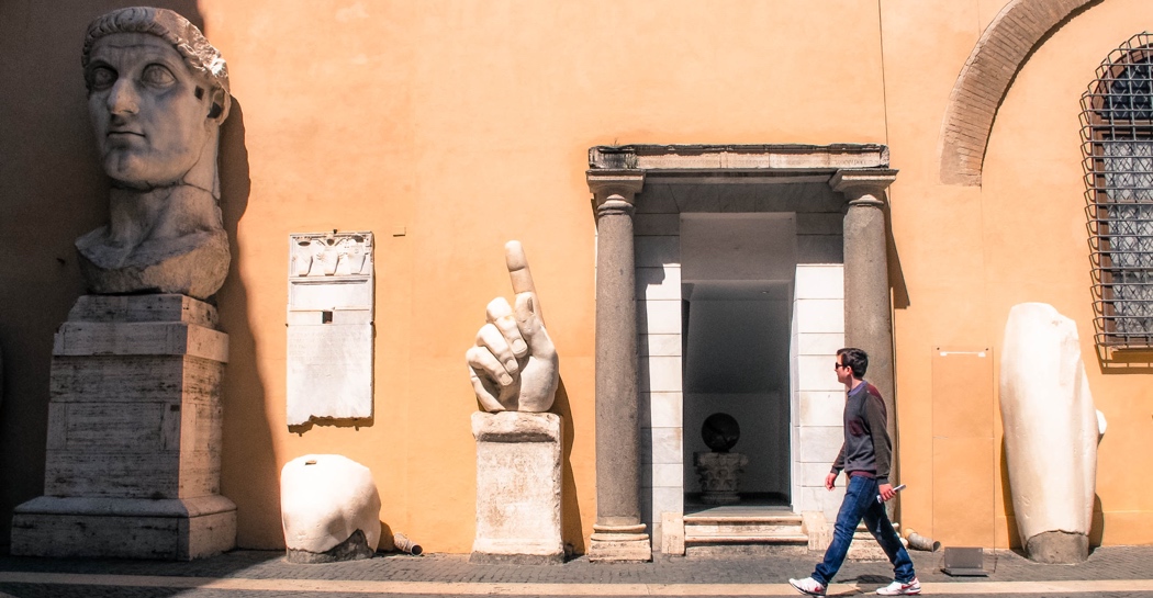 Cortile dei Conservatori Cortile dei Conservatori