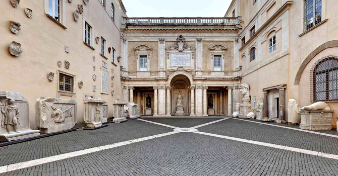 Cortile del Palazzo dei Conservatori