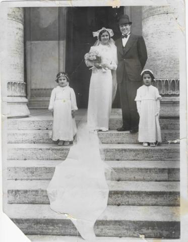 Fotografia del matrimonio di Enrichetta Anticoli e Leone Di Capua, 1937.  Roma, Archivio personale famiglia Di Capua
