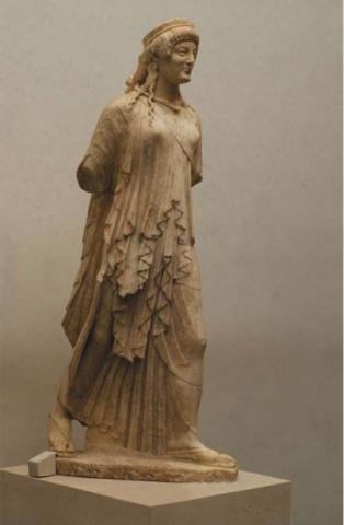 “Statua di Artemide marciante”, copia anticata inv. 568648, marmo, h cm 113, largh cm 40, prof. cm 52, 180 kg. circa – Roma, Museo Nazionale Romano, Palazzo Massimo alle Terme, deposito 