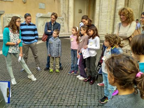 Alcuni momenti del percorso didattico e laboratorio creativo