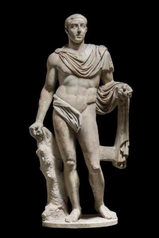 Statua maschile in nudità con spada, 253-260 d.C. - Villa Doria Pamphili - Casino del Bel Respiro Roma,  Italia © Foto di Zeno Colantoni