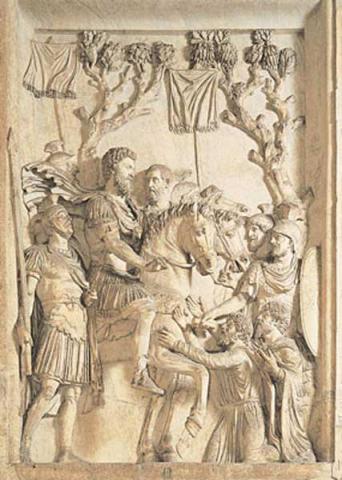 Relief from the Arch of Portugal: apotheosis of Sabina | Musei